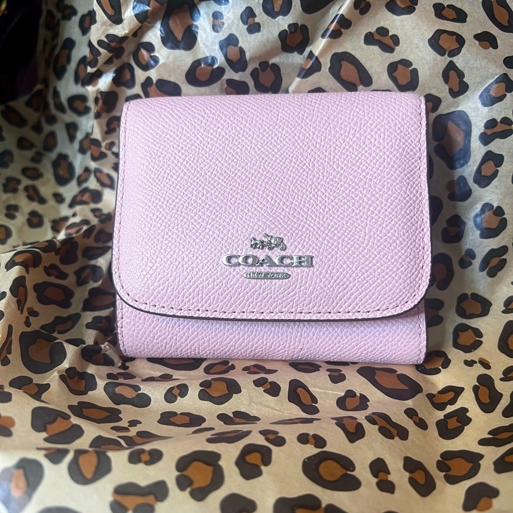 Pebble Leather Pink Coach Scout Hobo Bag/wallet for the price of the bag alone - Picture 12 of 16